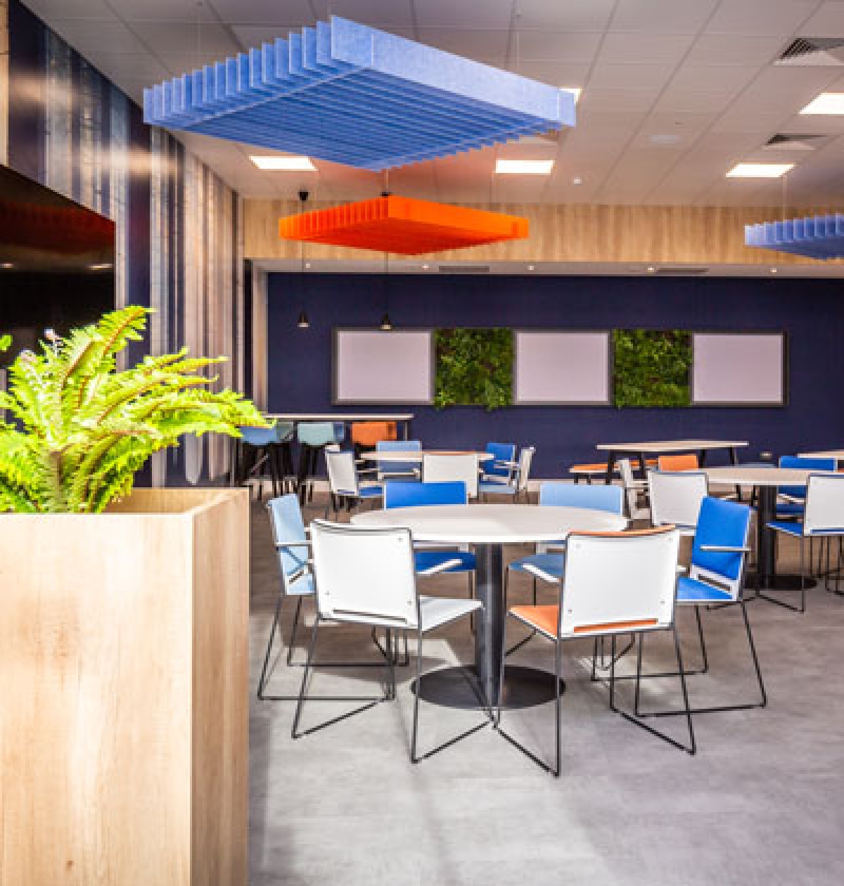 DiaSorin Canteen, Breakout and Presentation Space Refurb - APPS Showcase