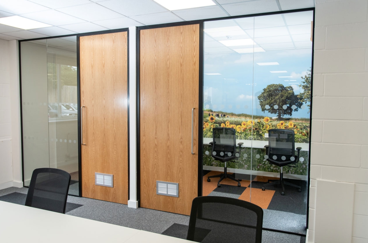 Enhancing Retail Spaces with Glass Partitions - APPS Showcase