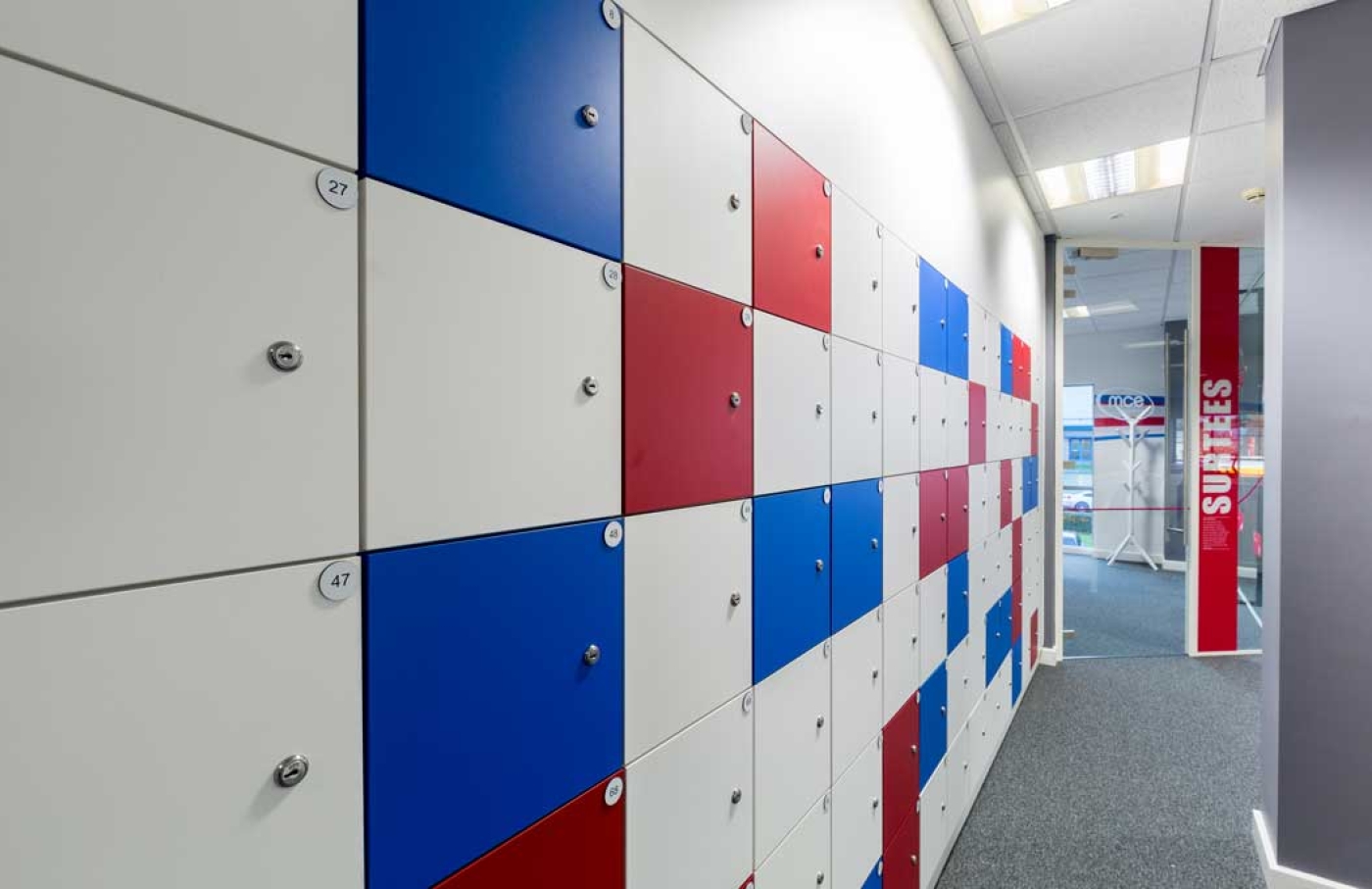 MCE-Bespoke-Lockers-By-APSS-Joinery